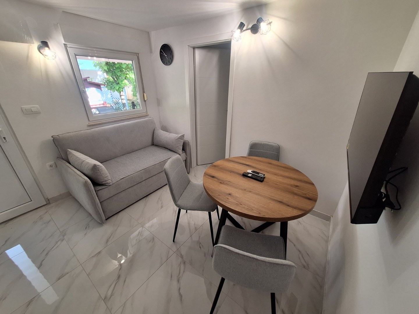 One-bedroom apartment on the ground floor